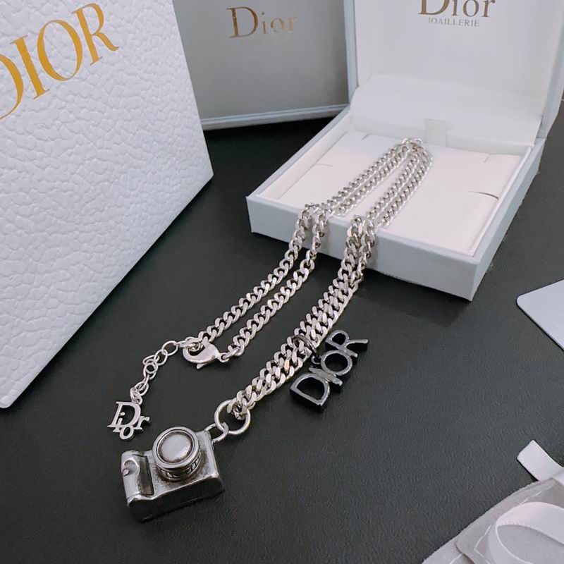 Dior Necklace 04lyr169 (1)